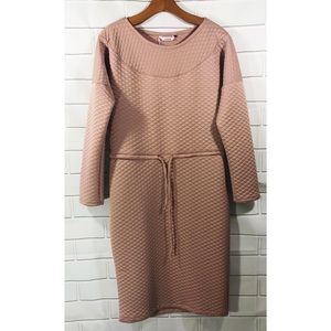 Alore Quilted Tie Waist Sukienka Stretch Dress